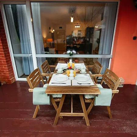 Appartement & Garden With Stunning View